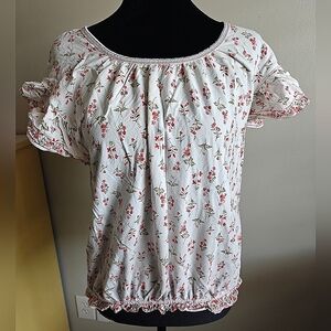 Max Studio XL ruffled floral flutter Top rayon white red green